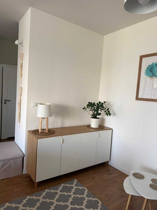 Komoda/Bufet VOX Simple/2 regały – stan idealny, jak nowe!