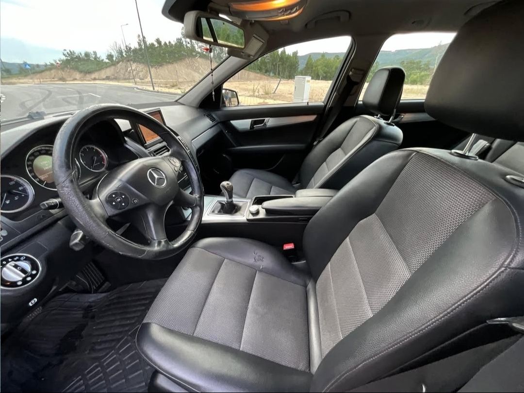 2010 Mercedes-Benz c-class