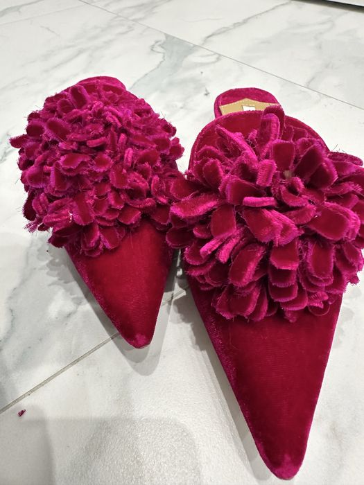 Продам стильные шлепки 39-40 разм.