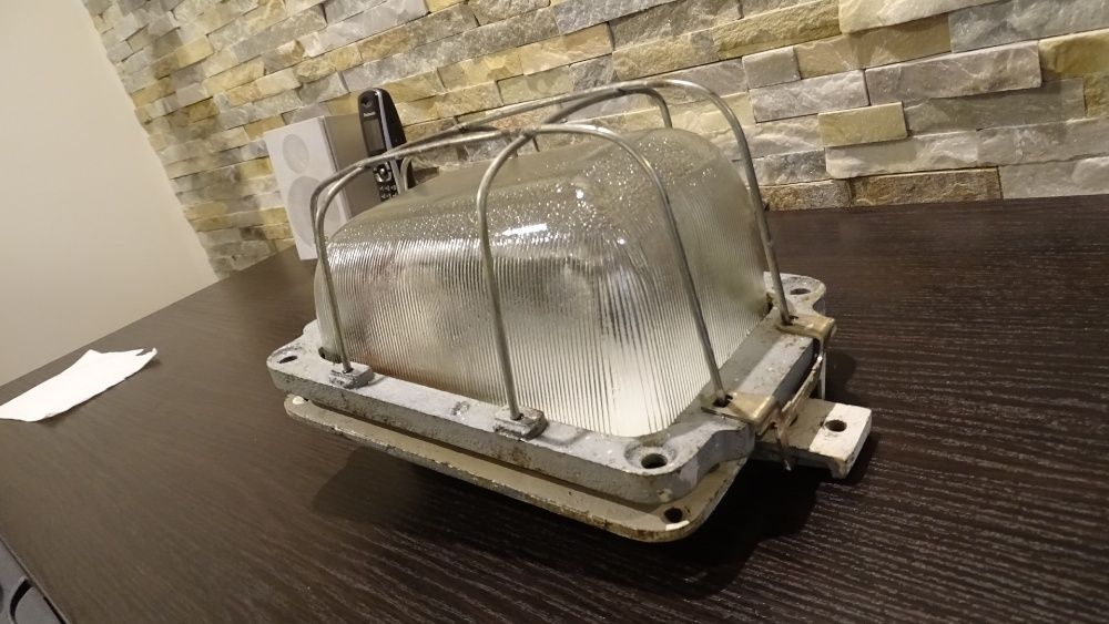 Lampa elektryczna - Loft, industrial