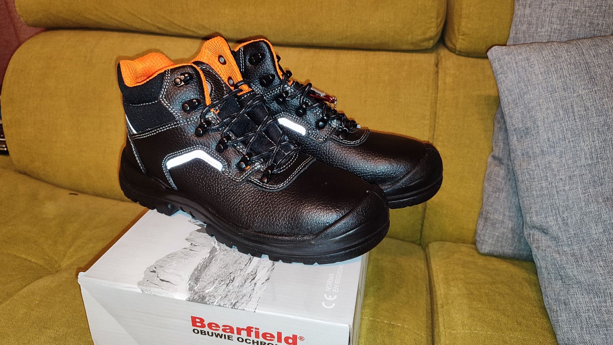 BEARFIELD buty bezpieczne R02 S3 SRC rozmiar 41