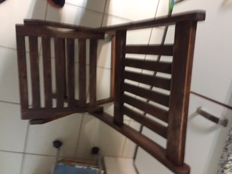 Cadeira articulada em mogno