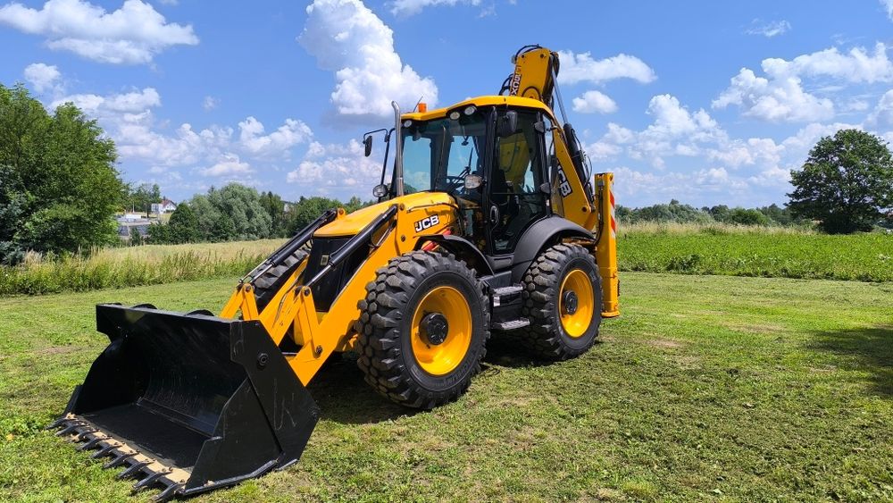 Usługi Koparko-ładowarką Krosno.