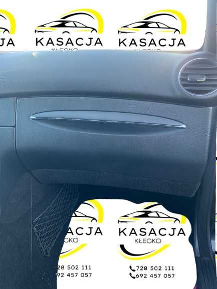 Schowek pasażera deski rozdzielczej Mercedes CLK W209 czarny SPRAWNY