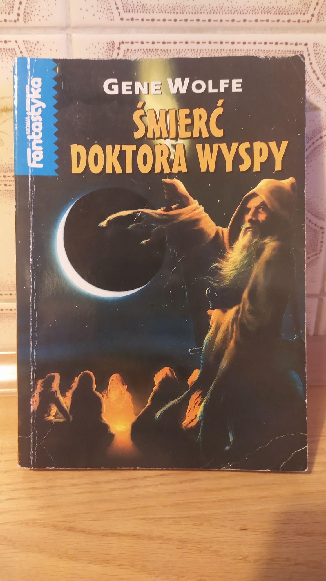 Śmierć doktora wyspy nowa fantastyka
