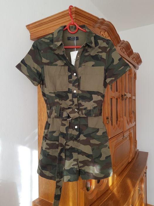 Kombinezon na lato moro bershka modny z paskiem
