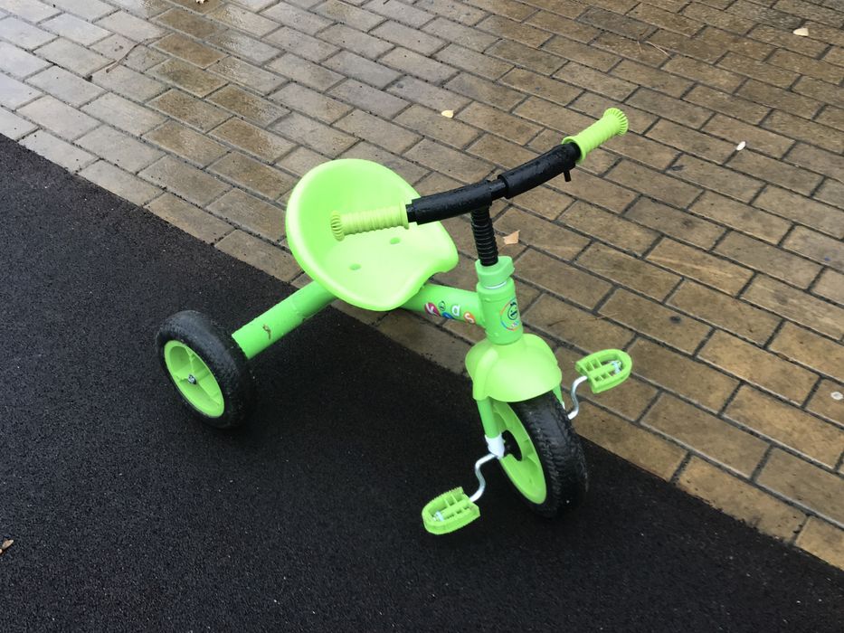 Продам дитячий велосипед