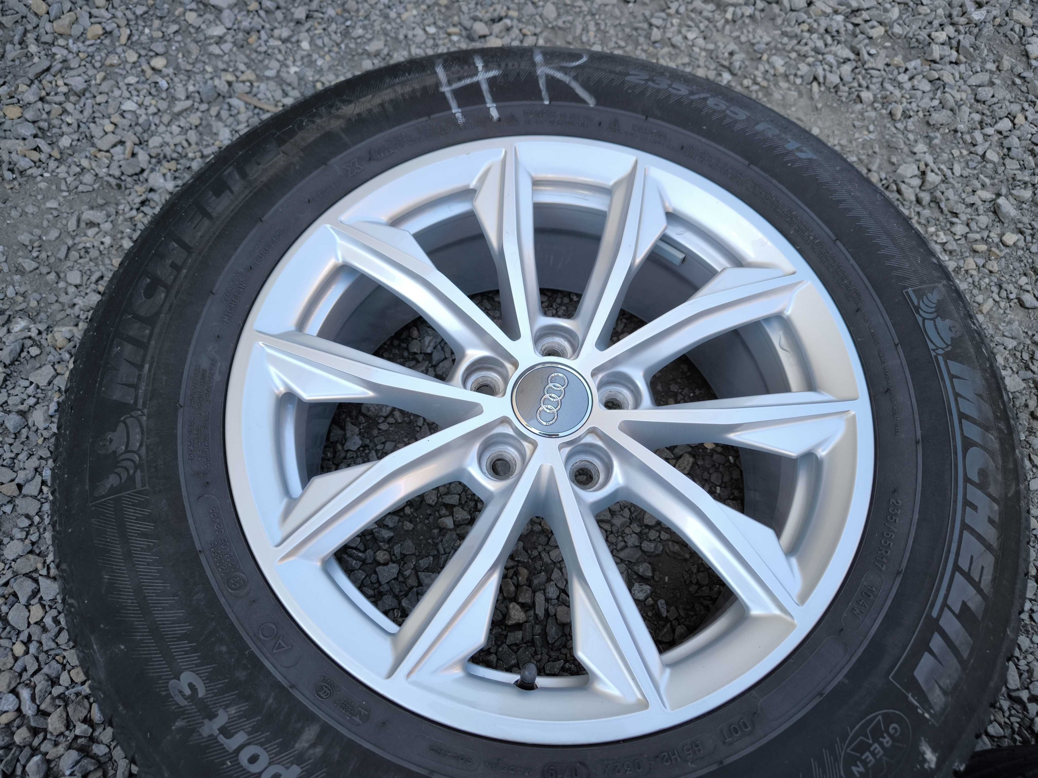 Koła Audi A6 C8 A4 A5 A8 A7 Q3 SQ5 Q5 17 cali 5x112 ET39 Opony 235/65