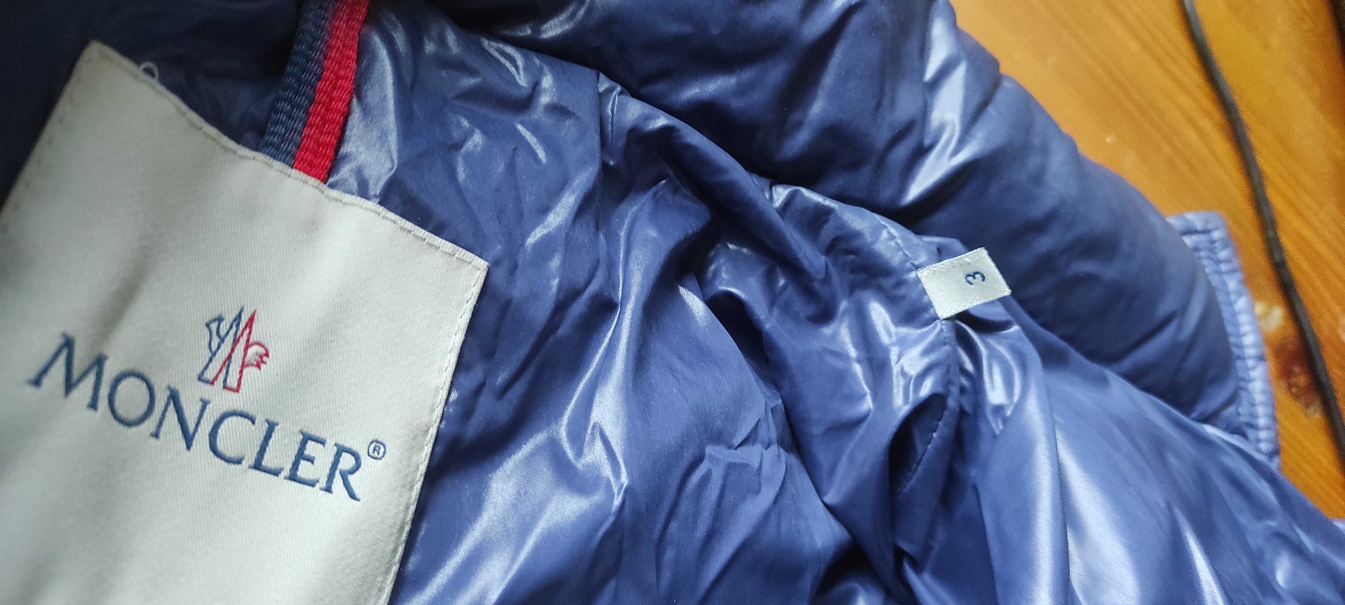 Kurtka puchowa moncler