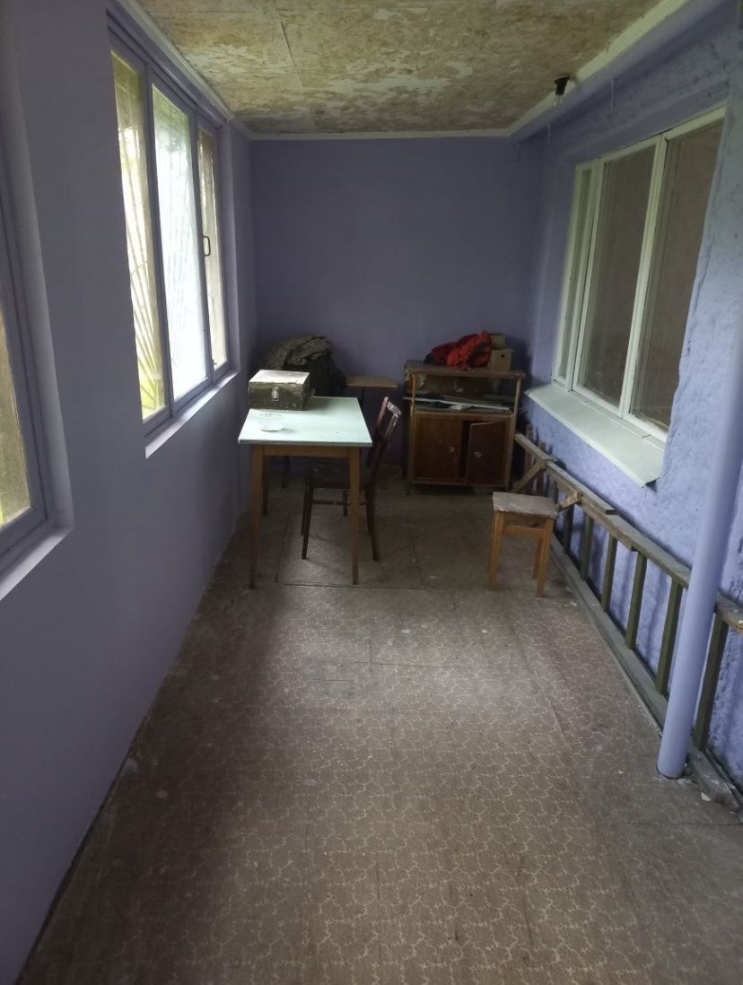Продам 1 комнатную квартиру в районе Варуса.