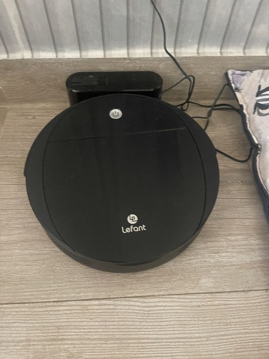 Aspirador robot lefant