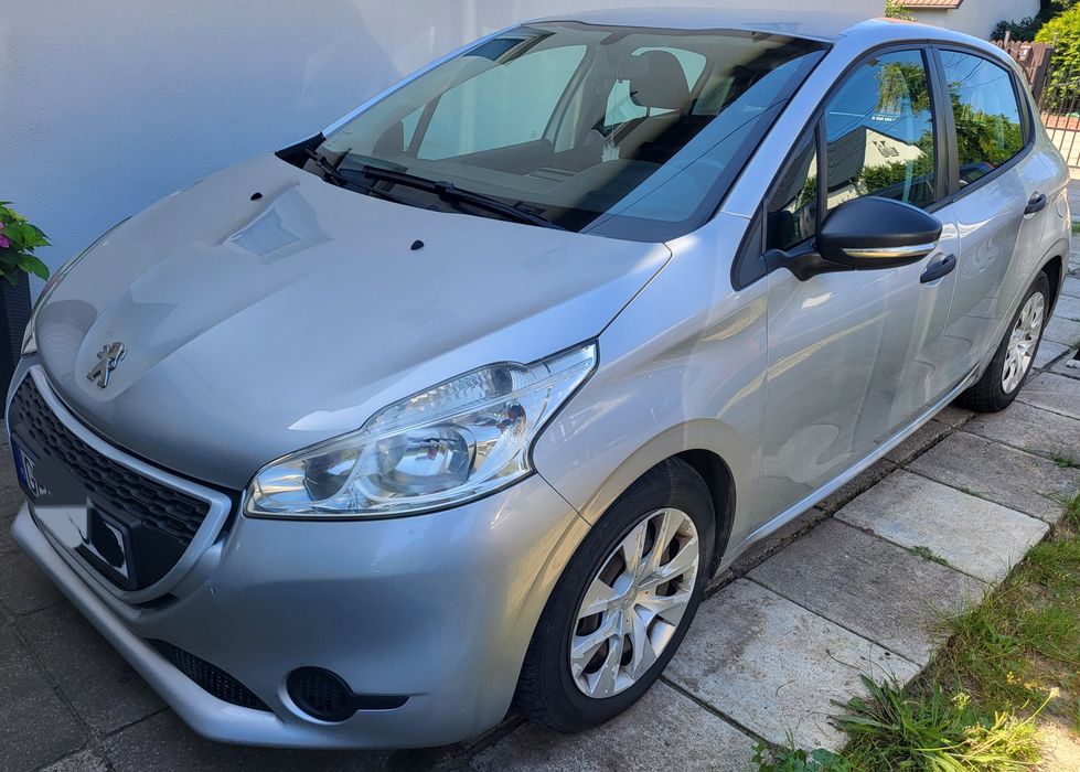 Peugeot 208.  2013r.   1.4 diesel  zadbany.