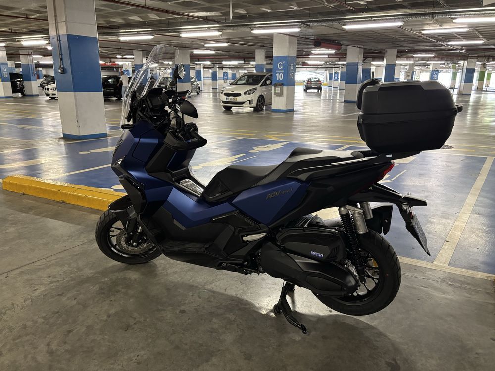 Honda ADV 350 24