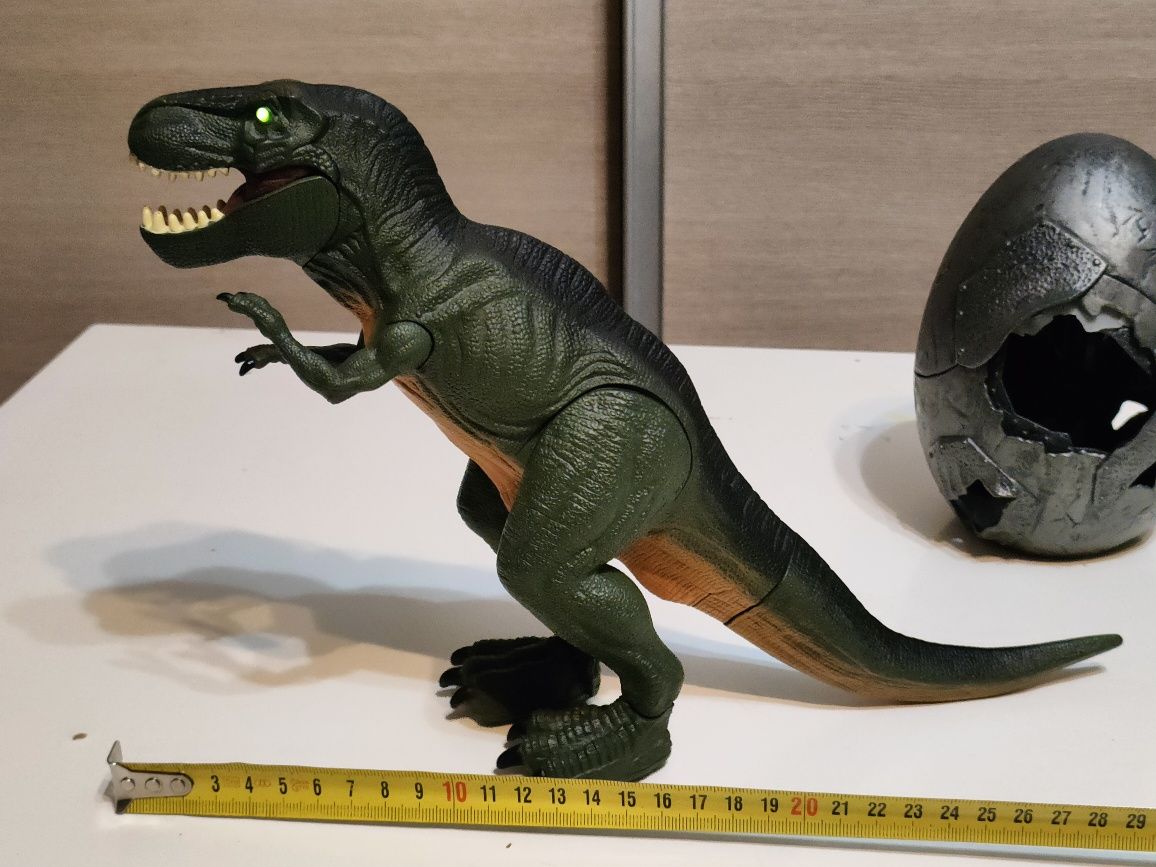 Dinozaury figurki