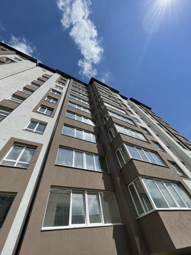 Продам 2кім квартиру стяжка, котел! середній 6поверх. 60м2