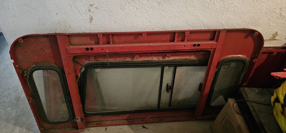 UMM laterais e tejadilho