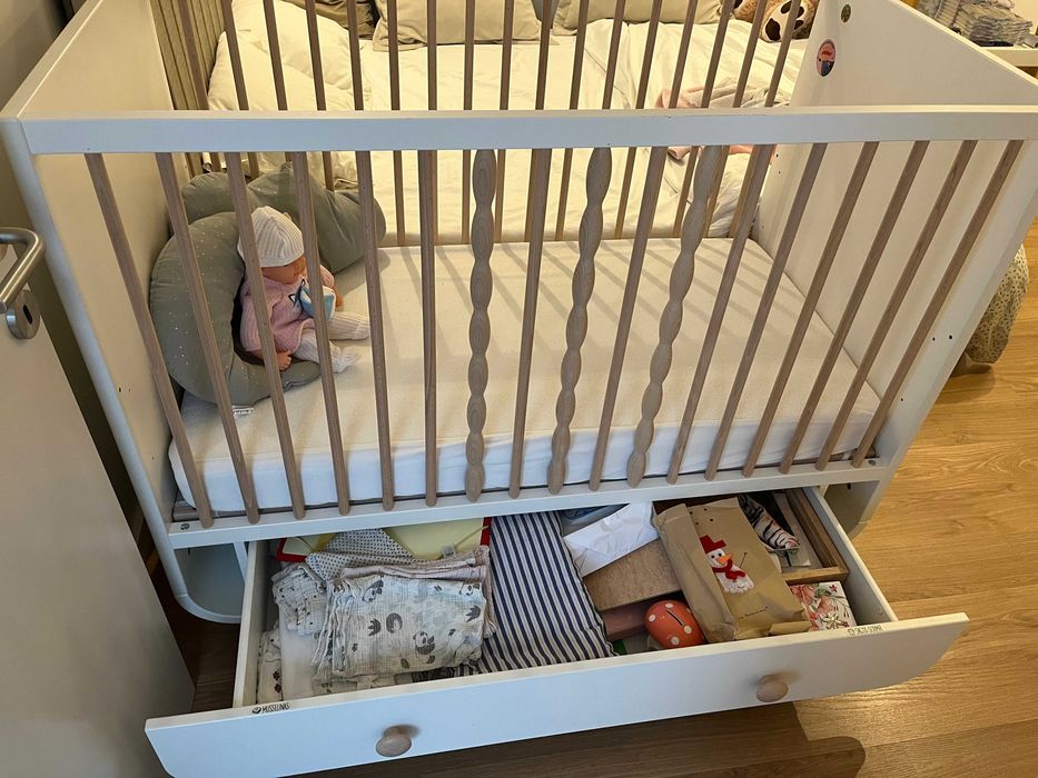 Berço Ikea ótimo estado