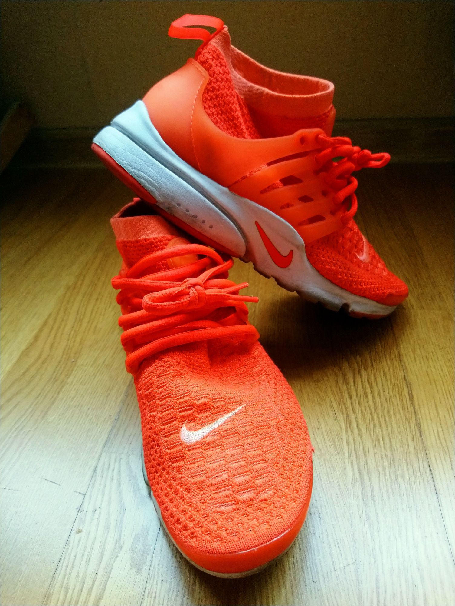 Кросівки Nike Air помаранчеві