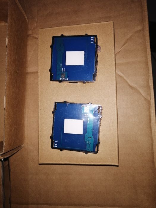 Wyłącznik podwójny Dotykowy BSeed czarny