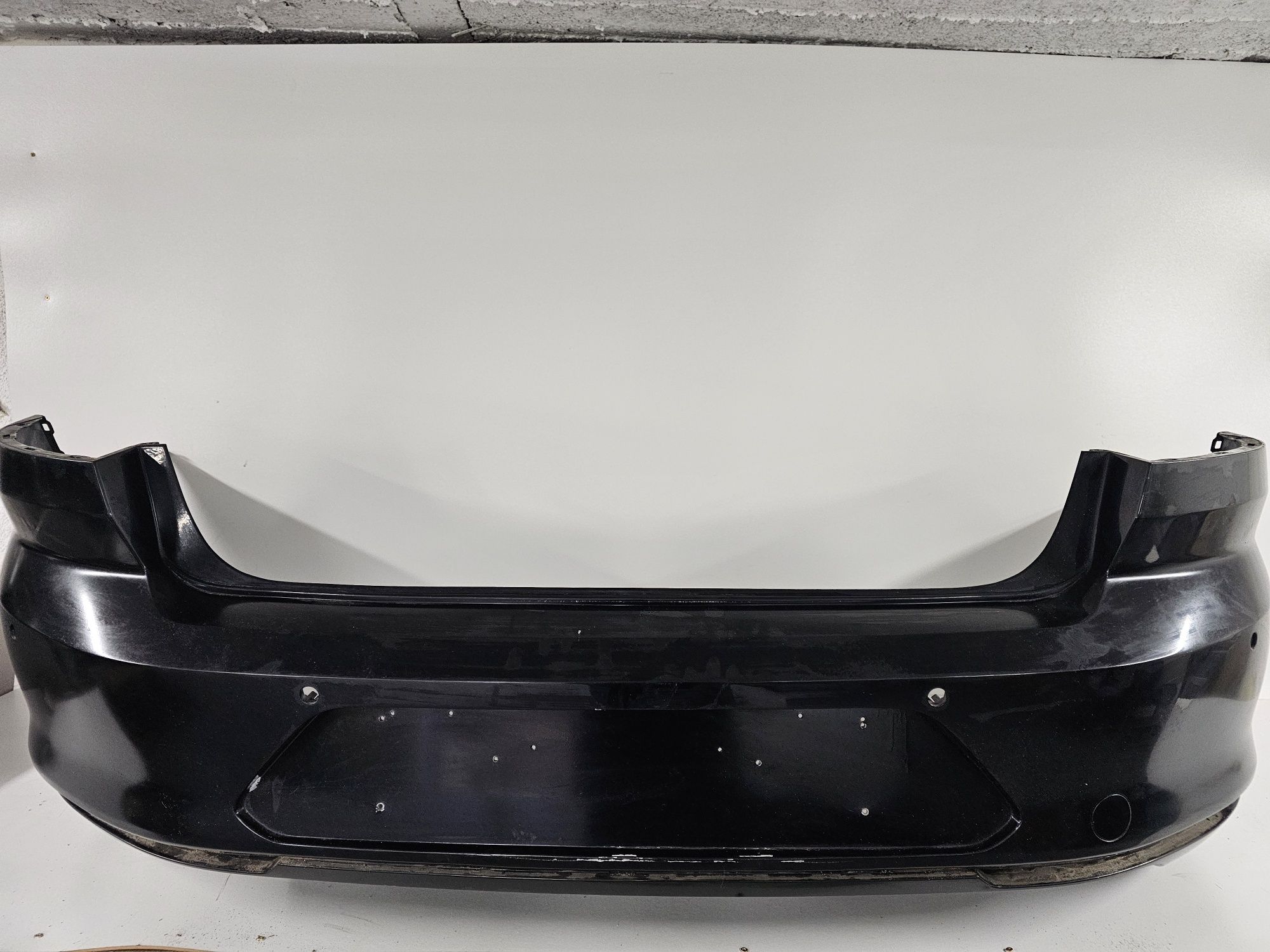 VW PASSAT B8 SEDAN zderzak tylny tył highline chrom