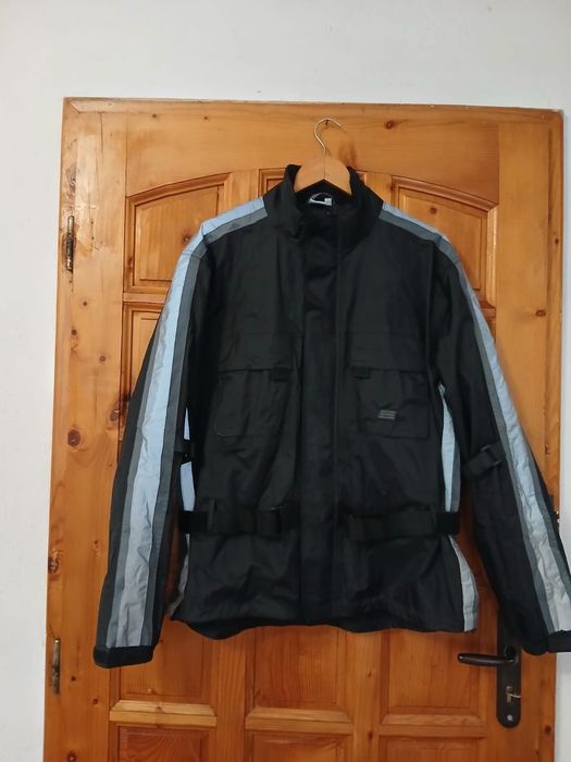 Гоночный  кожаный мото  костюм