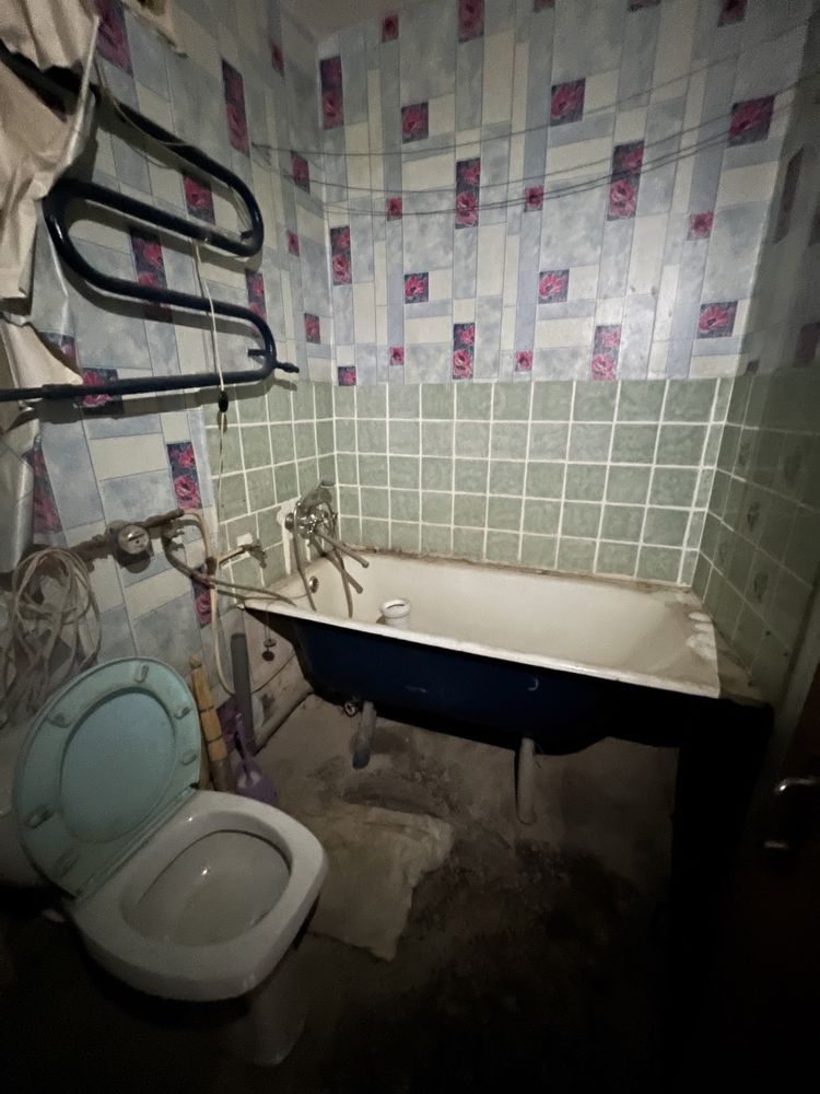 Продается 2-х ком квартира на Роковатой по ул.Мировича