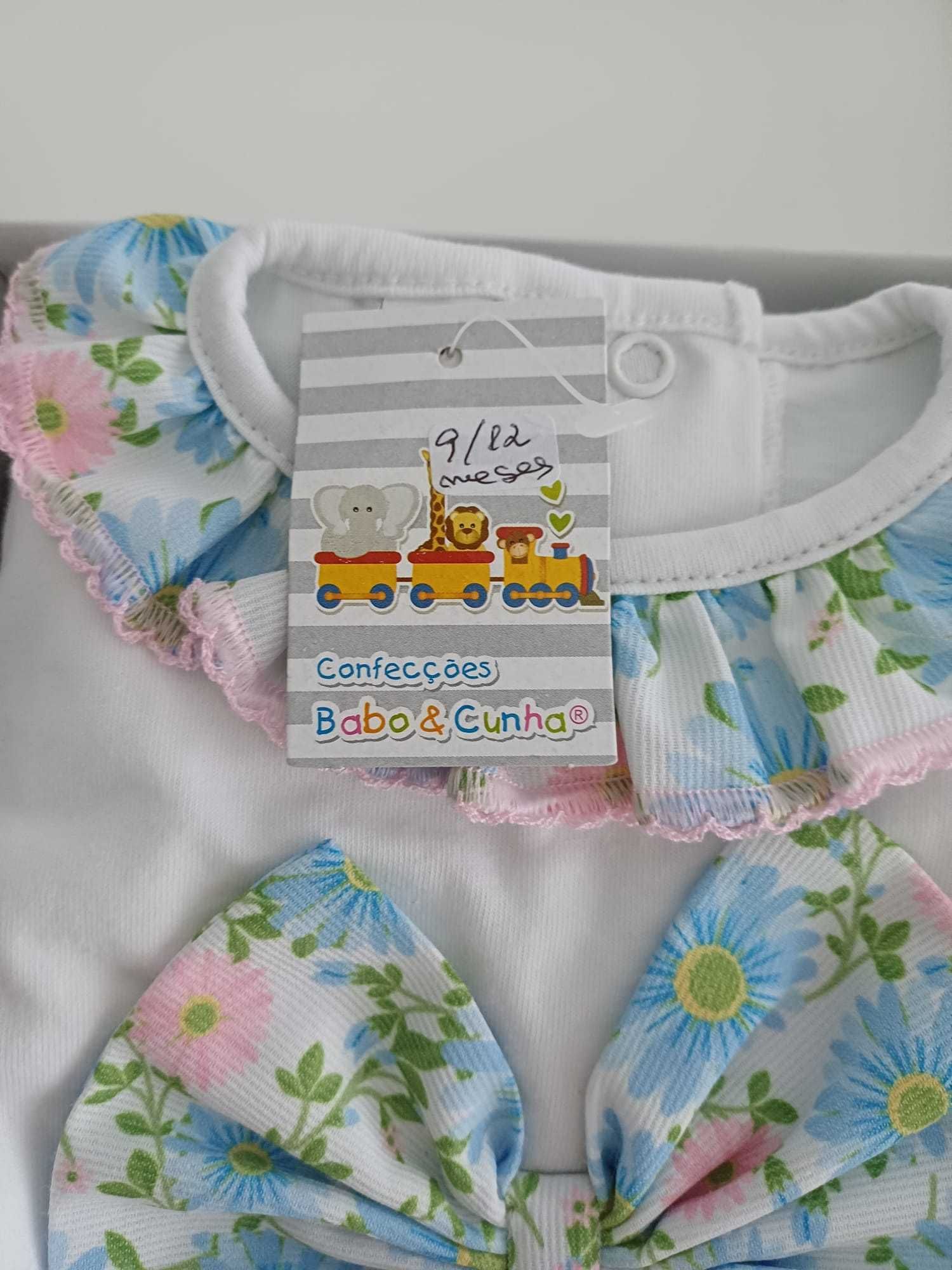Conjunto bodie+saia 9/12M-NOVO