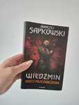 Książka Wiedźmin Miecz Przeznaczenia Andrzej Sapkowski wydanie z gry