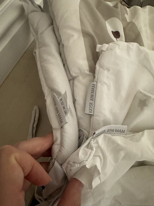 Захисний бортик, ковдра , підковдра KIOSK для мам