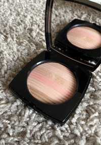 Chanel Les Beiges Healthy Glow Light puder rozświetlacz