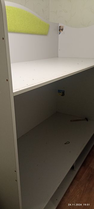 Комплект меблів для дитячої з двохярусним ліжком