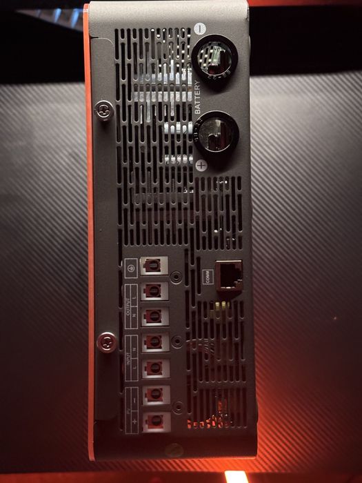 Гібридний інвертор PowMr 4.5 kw POW-HVM4.5K-24V