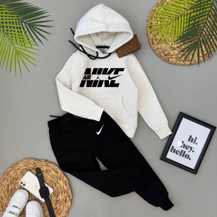 Conjunto Nike criança