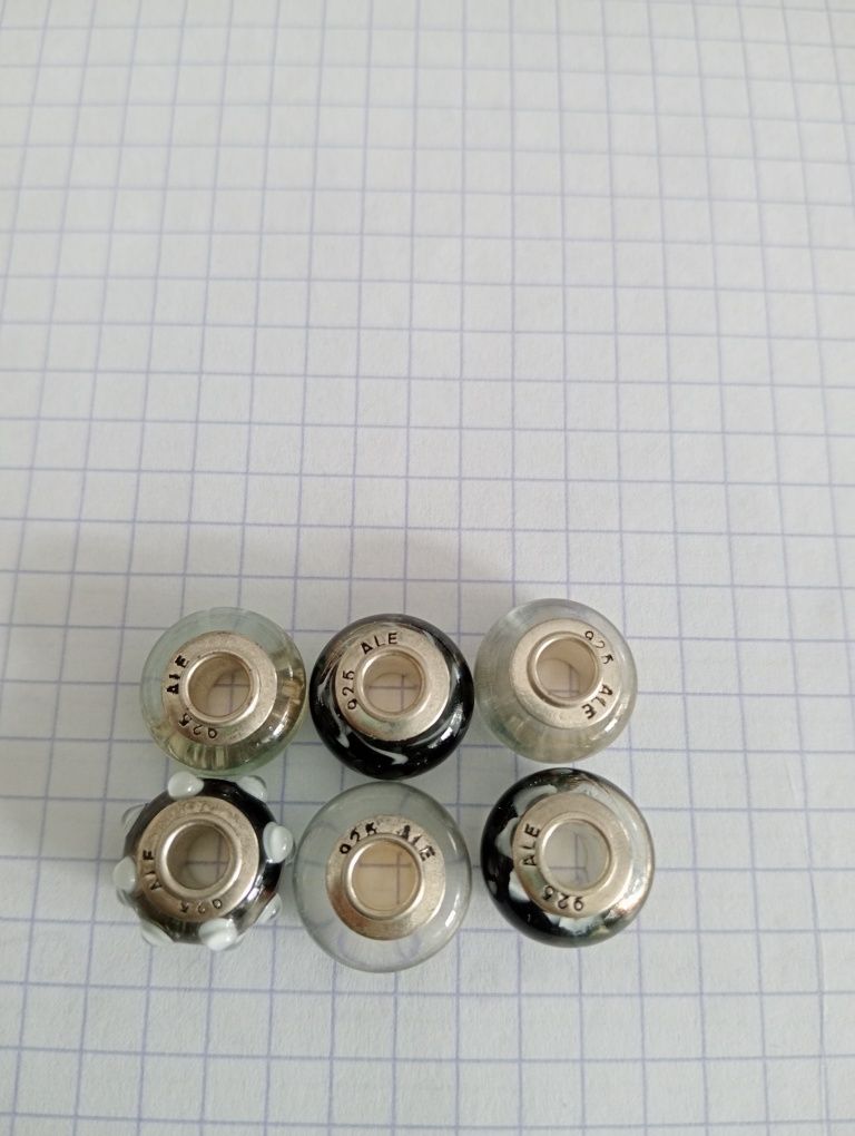 Charmsy Pandora 6szt