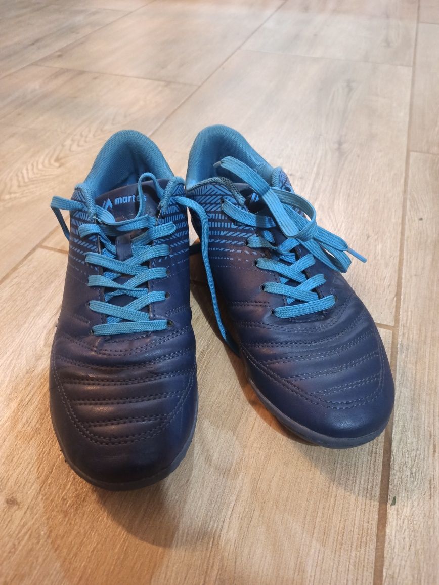 Korki buty do piłki nożnej R. 38
