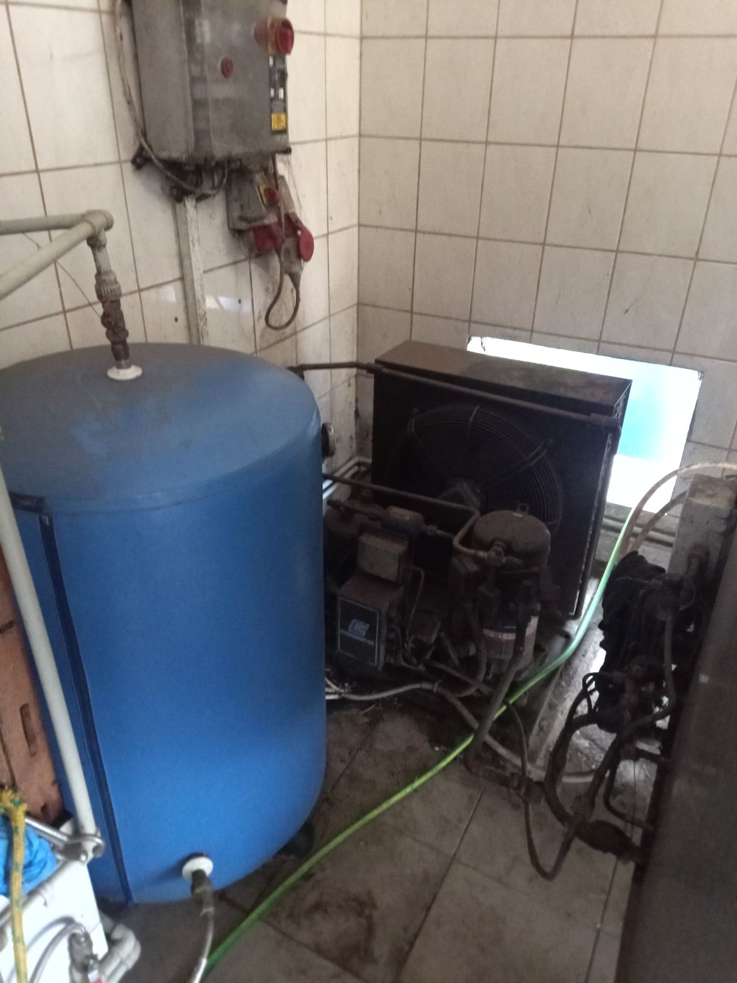 Schładzalnik chłodnia zbiornik na mleko 4000l DeLaval