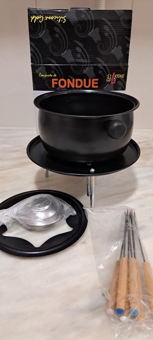 Jogo de Fondue novo