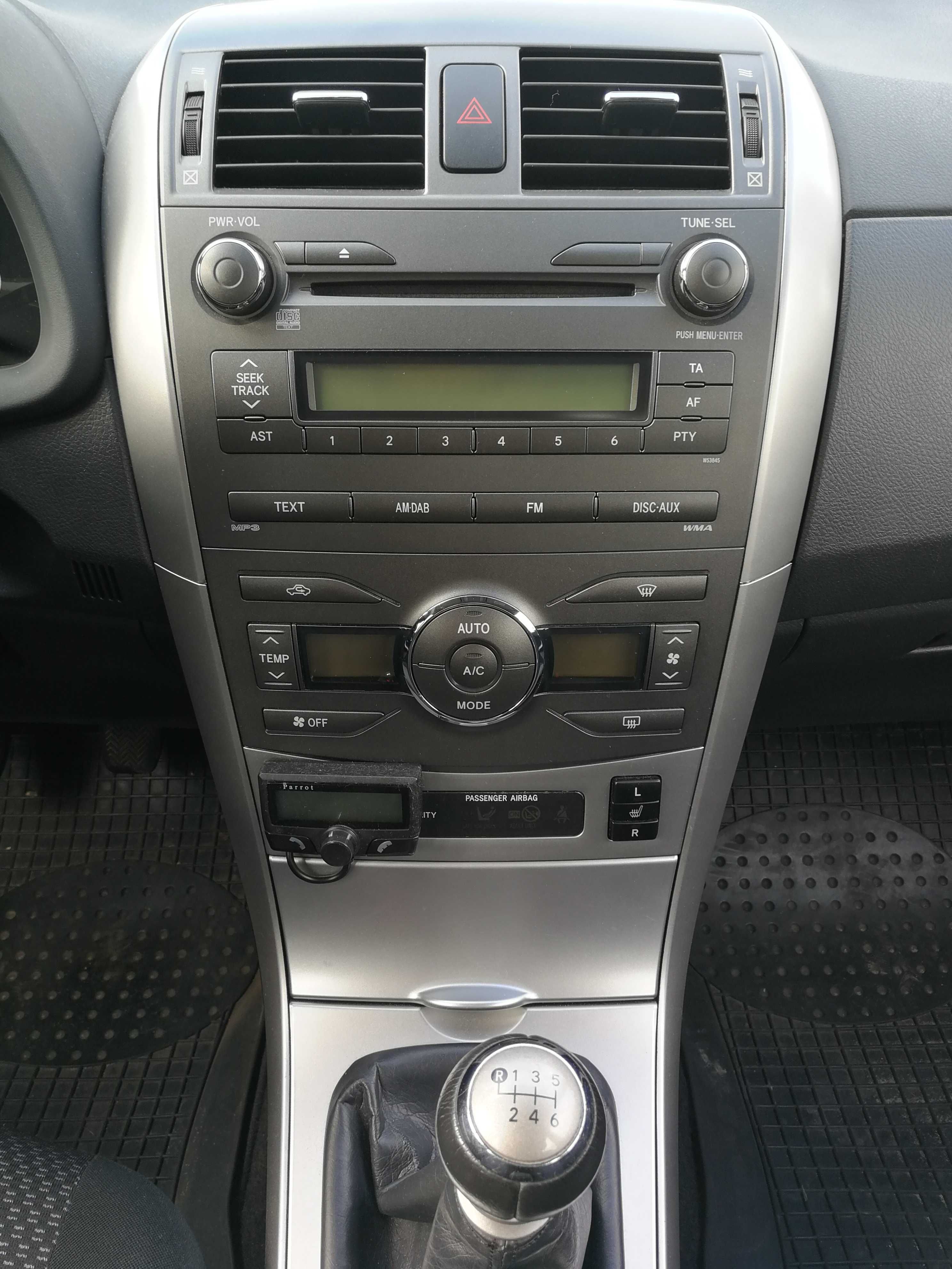 Toyota Corolla 1.6 Premium, Salon Polska Bezwypadkowy