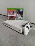 Konsola Xbox one S 500gb dobry stan pad + gry