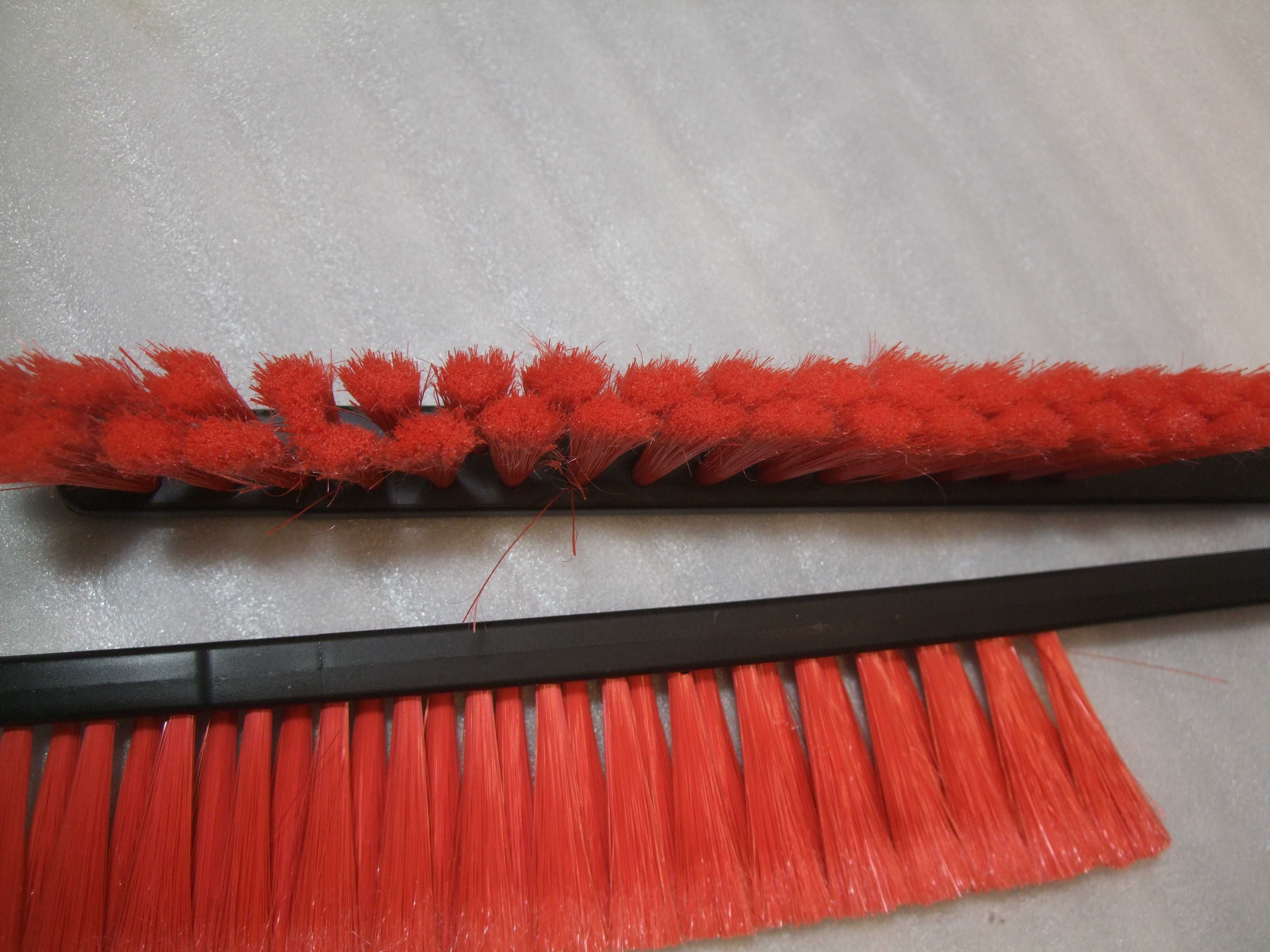 ZMIOTKA SZCZOTKA  Plastikowa Rączka WĄSKA DŁUGA WŁOSIE Nylon 45/25 cm