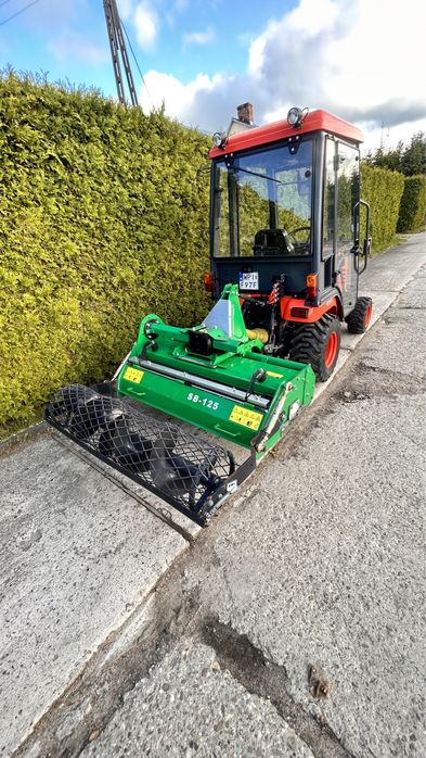 Mini Ciągniczek Kubota Bx2350 4X4 pług zimowy kosiarka glebogryzarka