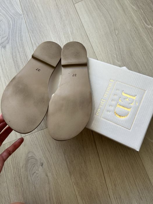 Шльопанці,Босоніжки,шльопки шкіряні