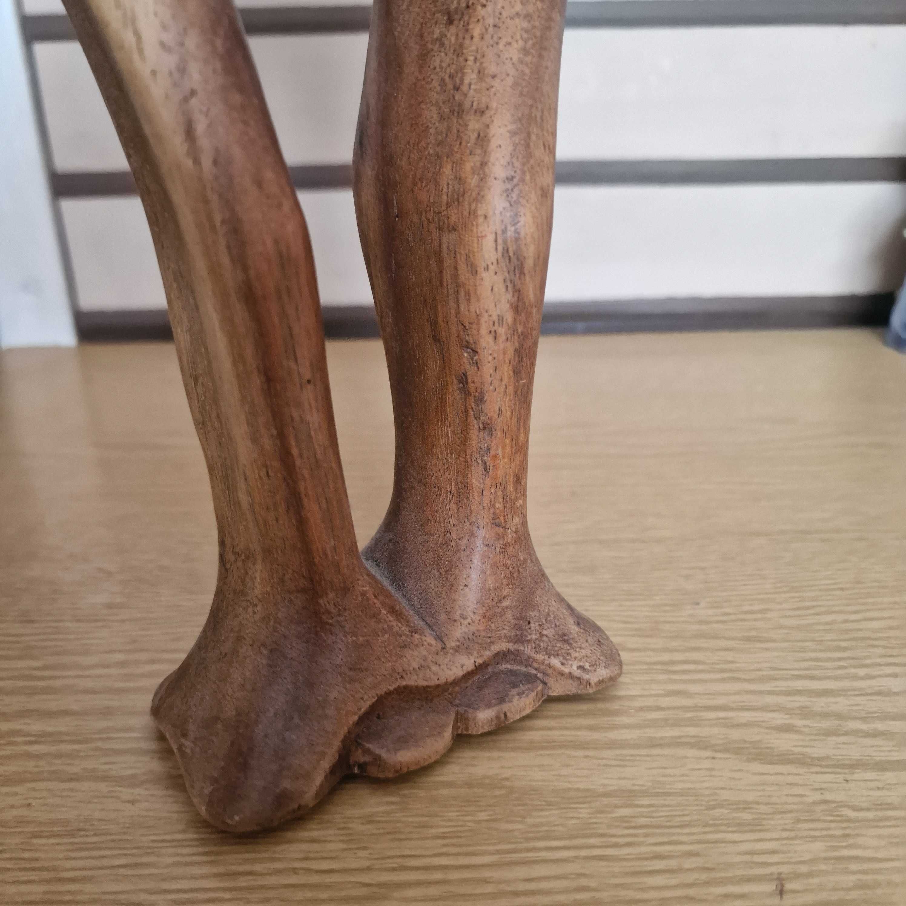 Figurka rzeźba para w tańcu drewno egzotyczne