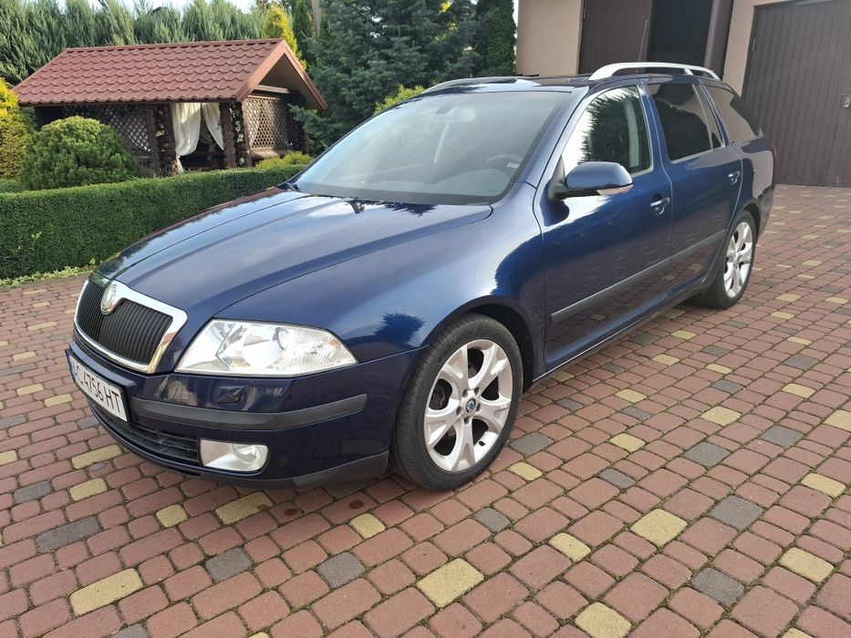 A5 2008р автомат 2.0 бен/газ