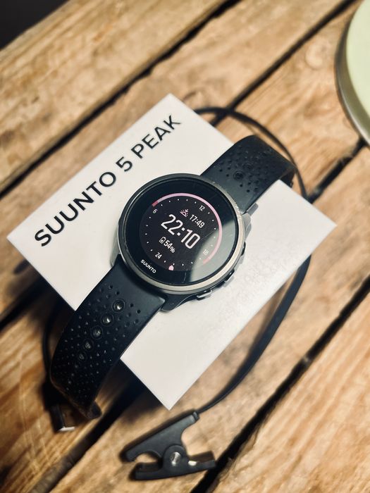 Suunto 5 Peak – rok używania, świetny stan, idealny dla początkujących