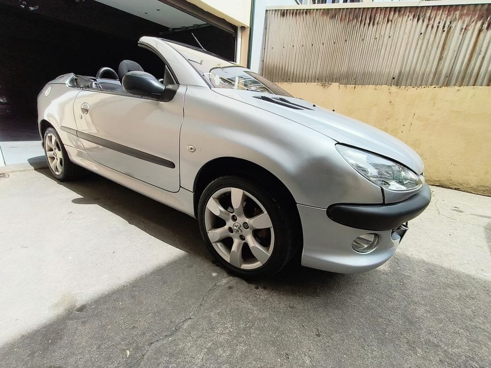 Peugeot 206 CC 1.6 Gasolina 110cv