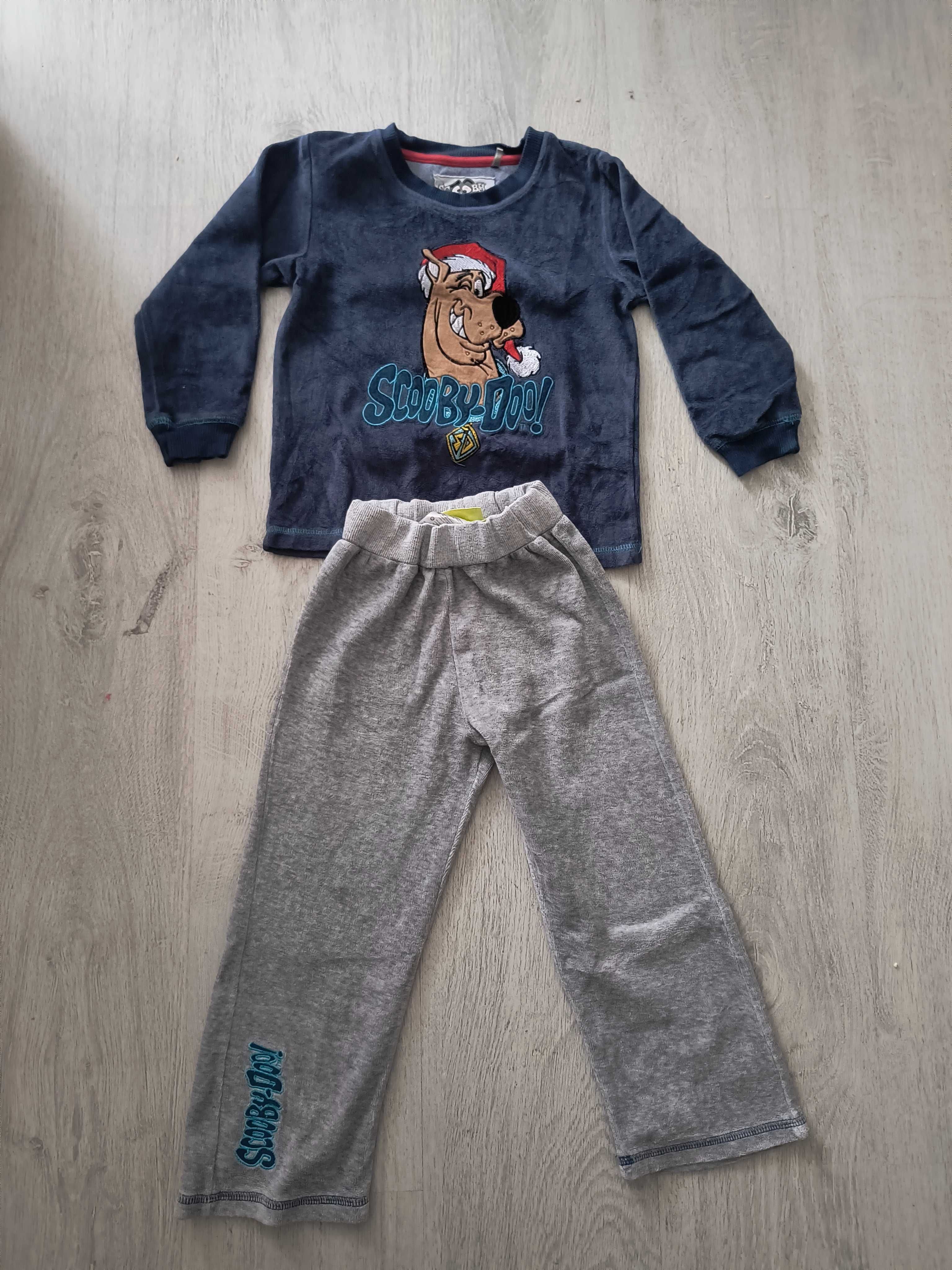 Welurowa piżamka Scooby Doo na 110 cm