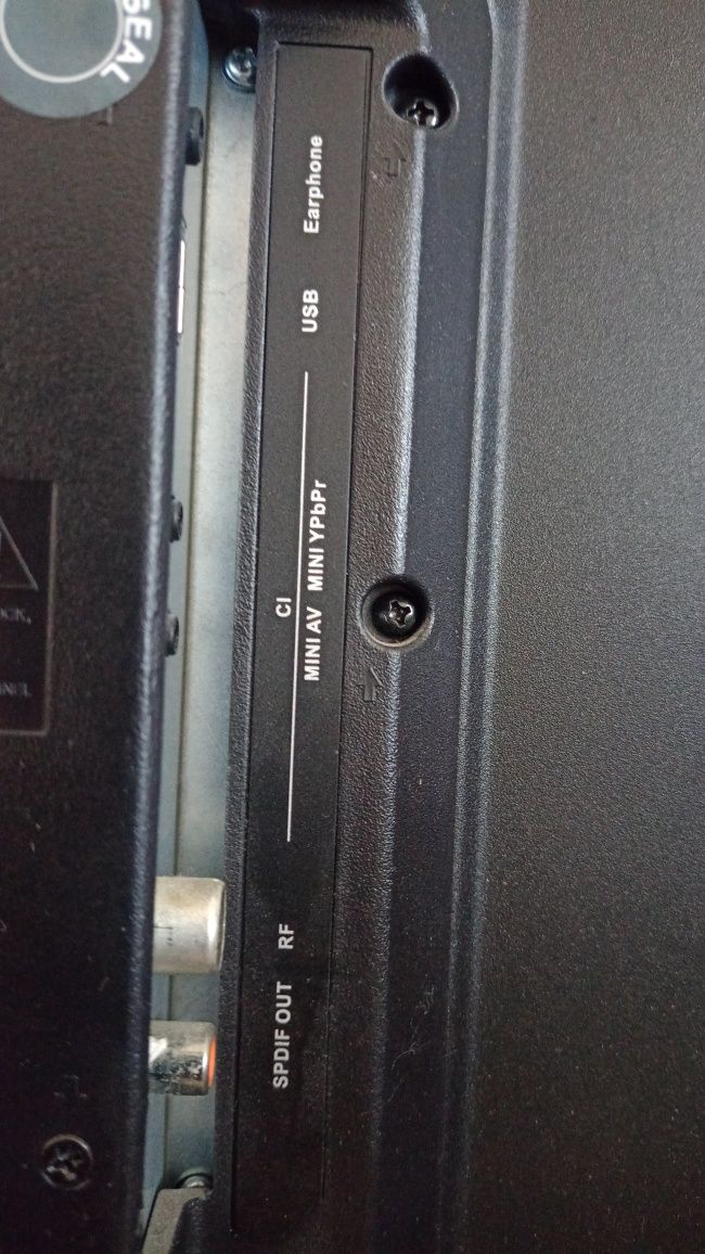 Telewizor 32 caleLCD Manta LED 3204