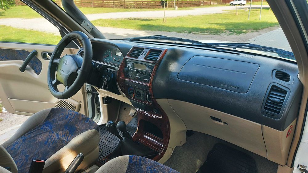 Nissan Terrano 2.7 TDi Klima Nowe opony Gotowy na wyprawy