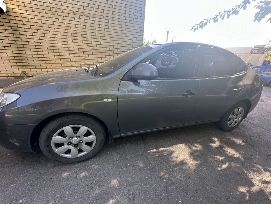 Продам elantra 2008